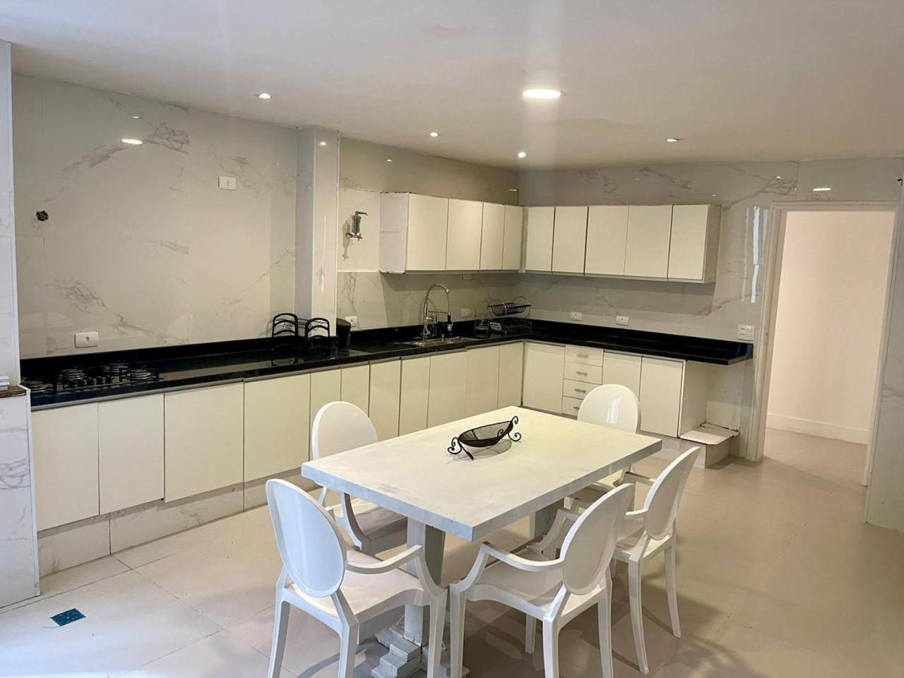 Apartamento Frontal Mar - Avenida Atlantica - Copacabana *