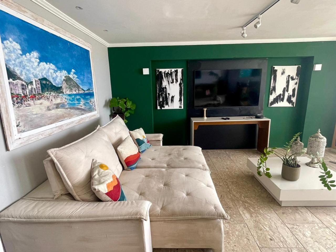 Apartamento Frontal Mar - Avenida Atlantica - Copacabana *