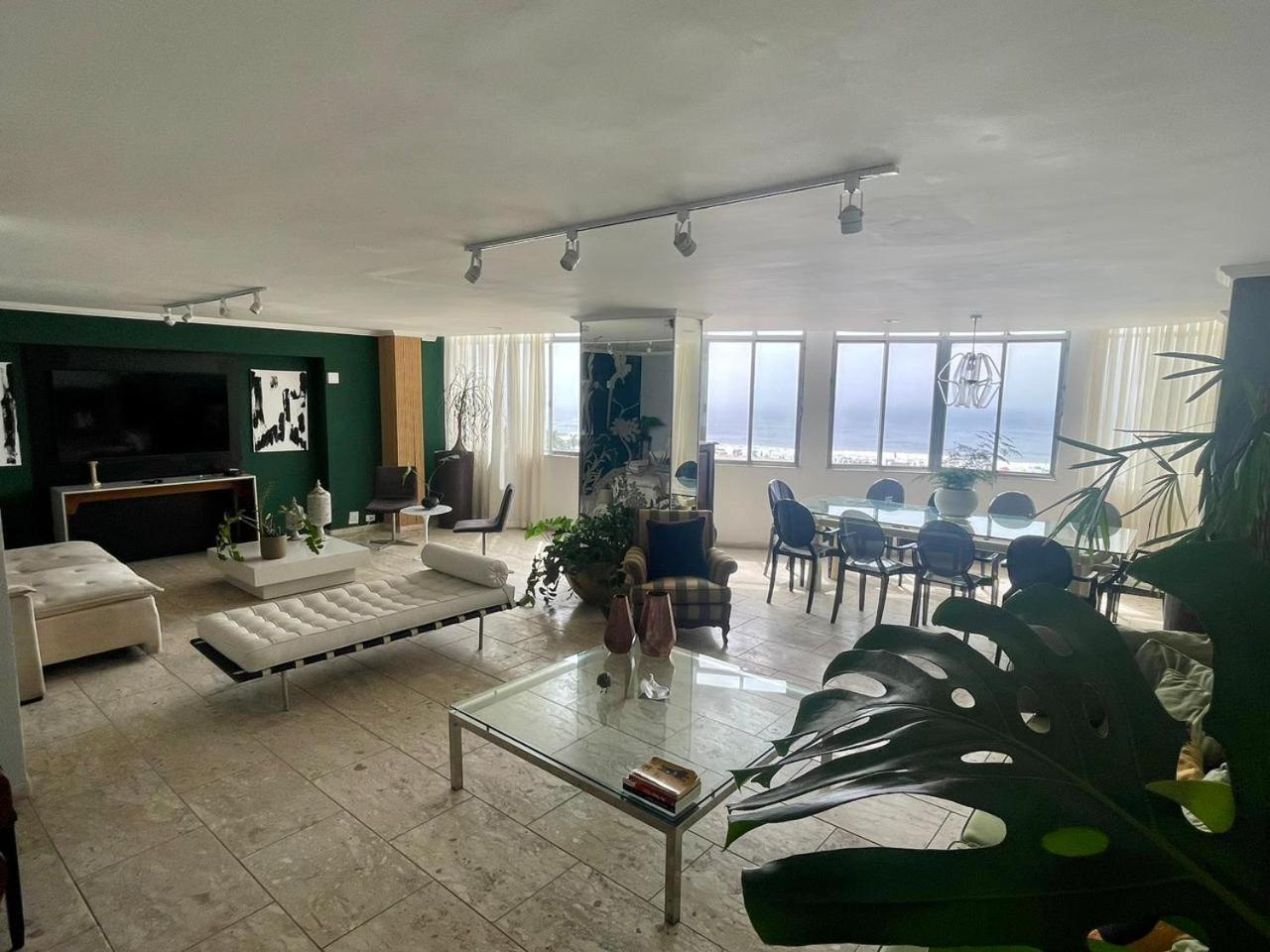Frontal Mar - Avenida Atlantica - Copacabana Apartamento *